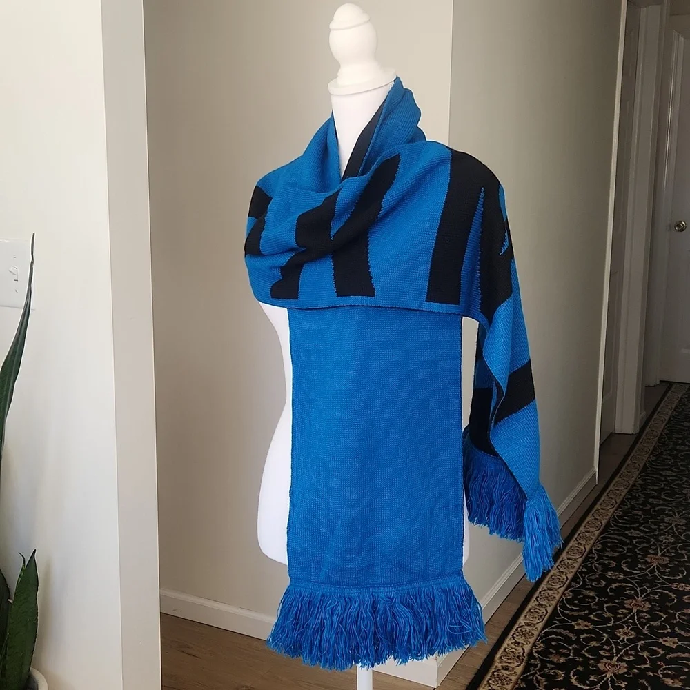 DKNY Womens BOLD Logo Fringe Scarf Wrap Black Blue One Size - Picture 4 of 12
